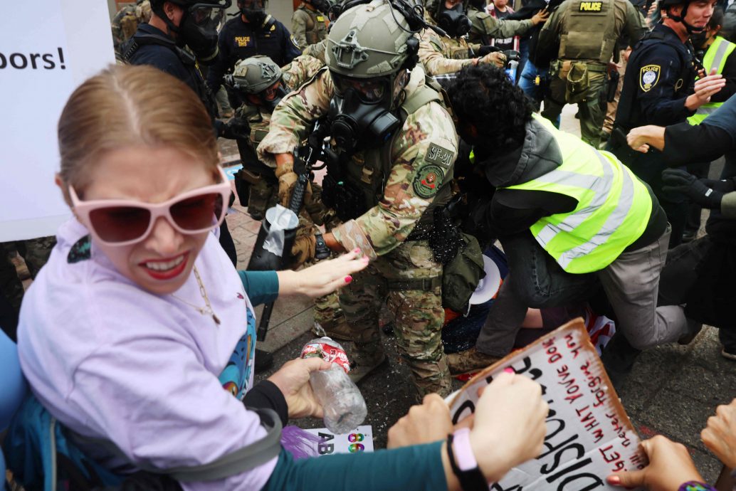 无视法院禁令 美军调派200名加州国民警卫队成员进驻波特兰 俄州加州拟提告