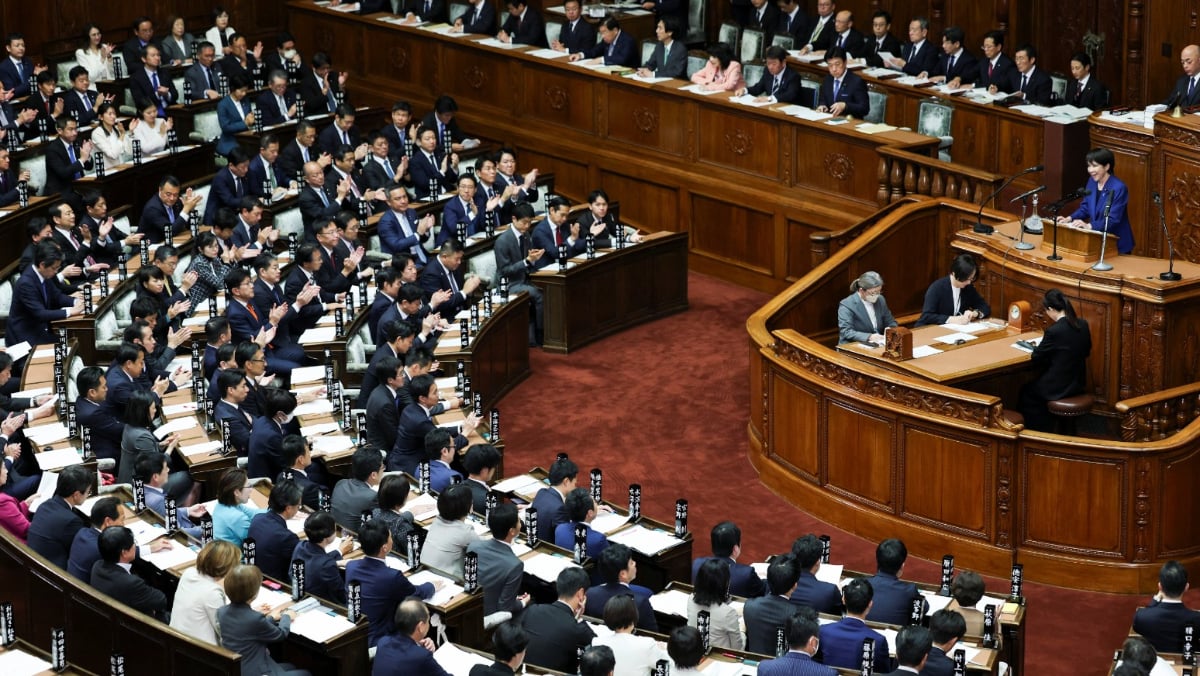 日相高市首次施政演说、在野议员狂叫嚣惹怒民众 做哏图灌爆社群“下次绝对让你落选”