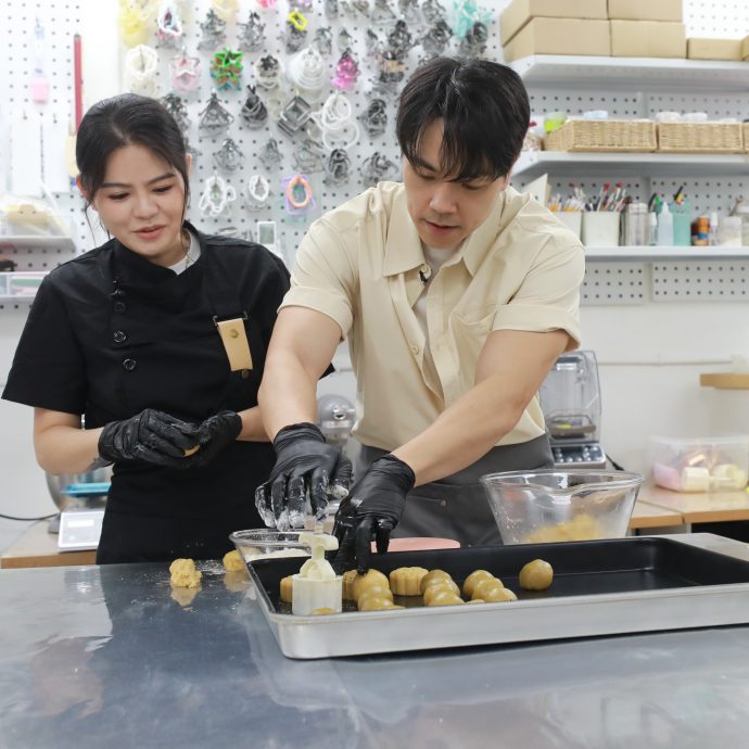  (星期日 5/10上网）郭晓东趣谈嫦娥 从神话遥望人间情缘