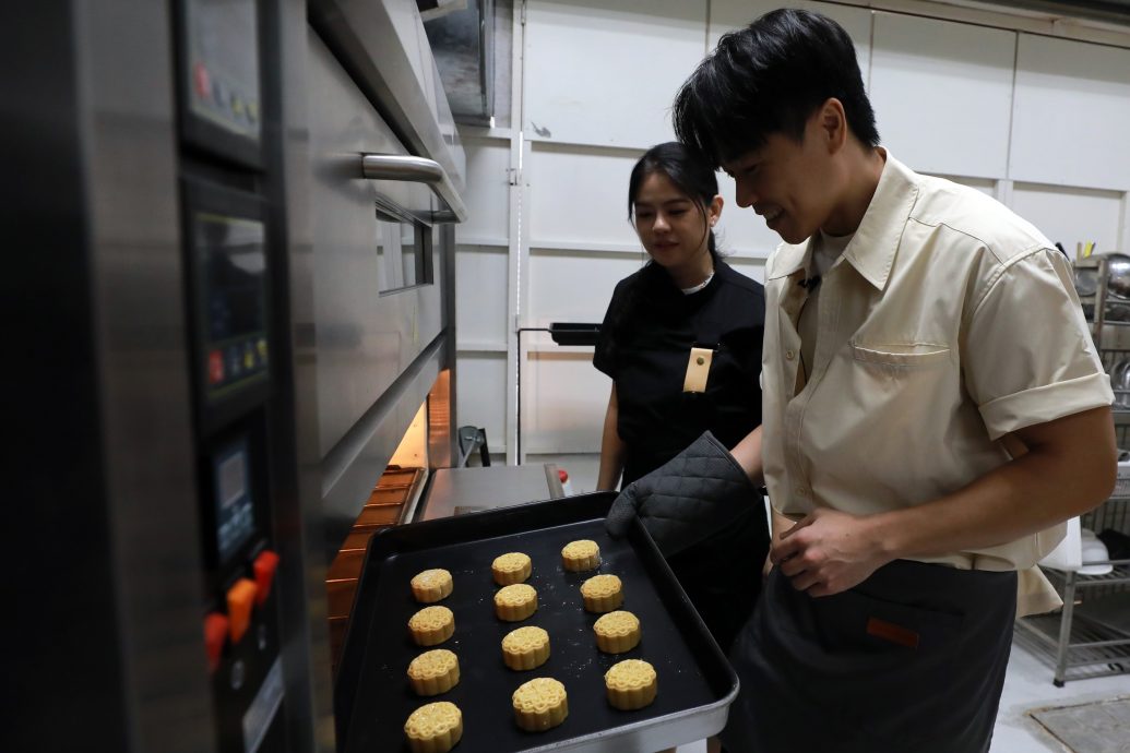  (星期日 5/10上网）郭晓东趣谈嫦娥 从神话遥望人间情缘