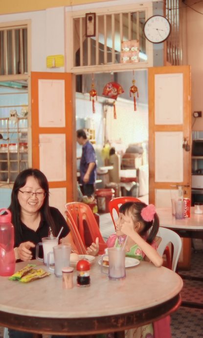 星洲日报“食在健康、孝在行动”小学生短片制作比赛13部入围作品揭晓