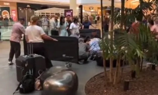 星耀樟宜高处坠落 56岁女子送院不治