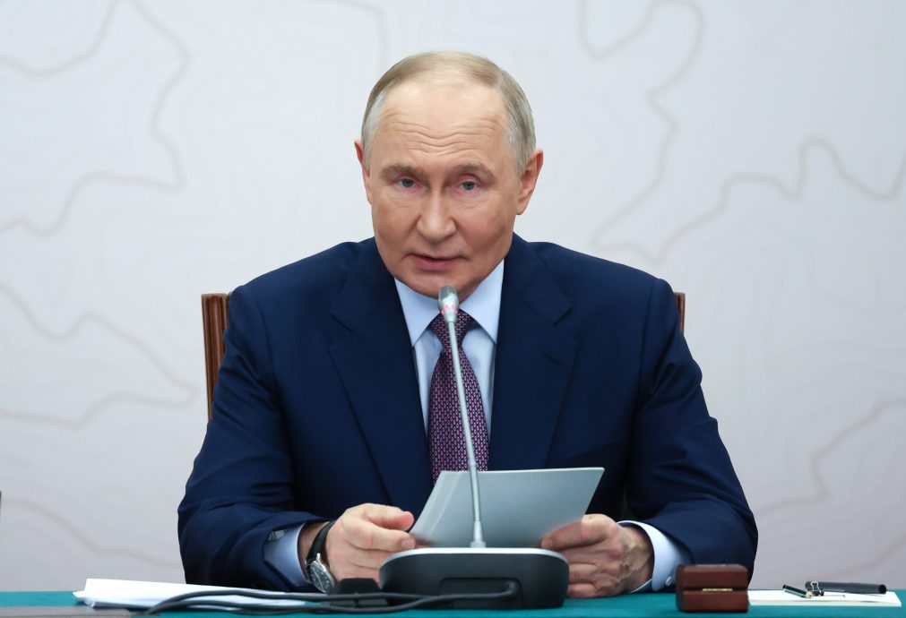 普汀:绝不屈服美国压力 长程导弹攻击将强烈回应