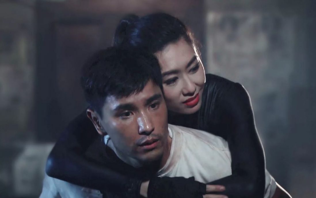 曾传与胡定欣反目　陈展鹏大方送祝福