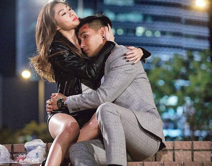 曾传与胡定欣反目　陈展鹏大方送祝福