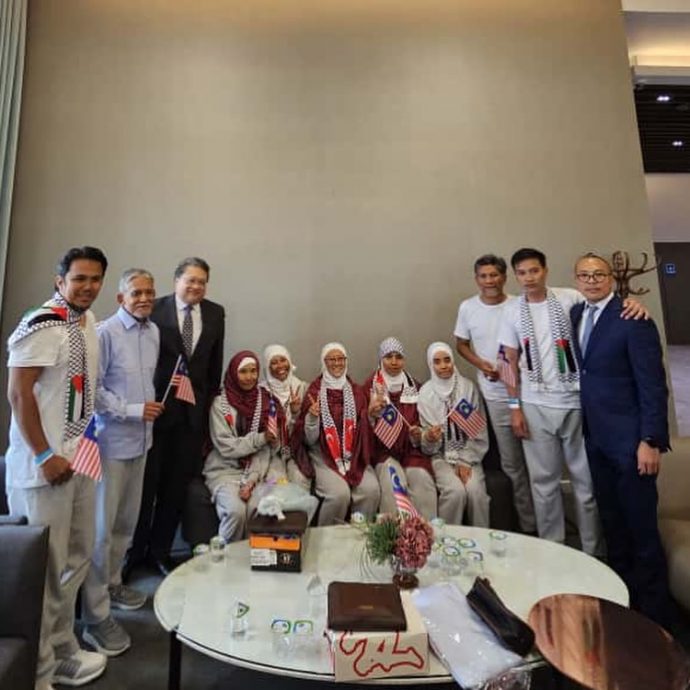 末哈山:9大马人抵土耳其 料周日下午飞抵国门