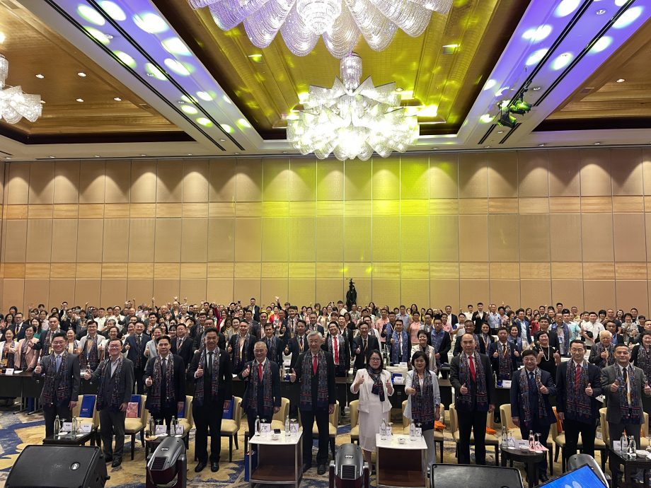 李兴裕:世界广西同乡联谊大会