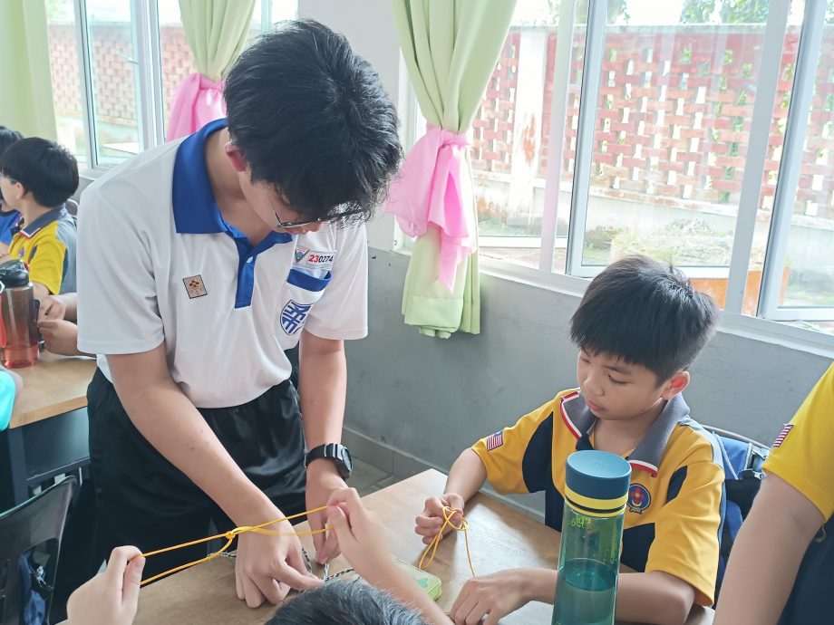 新山宽中学生到华小实践服务学习计划