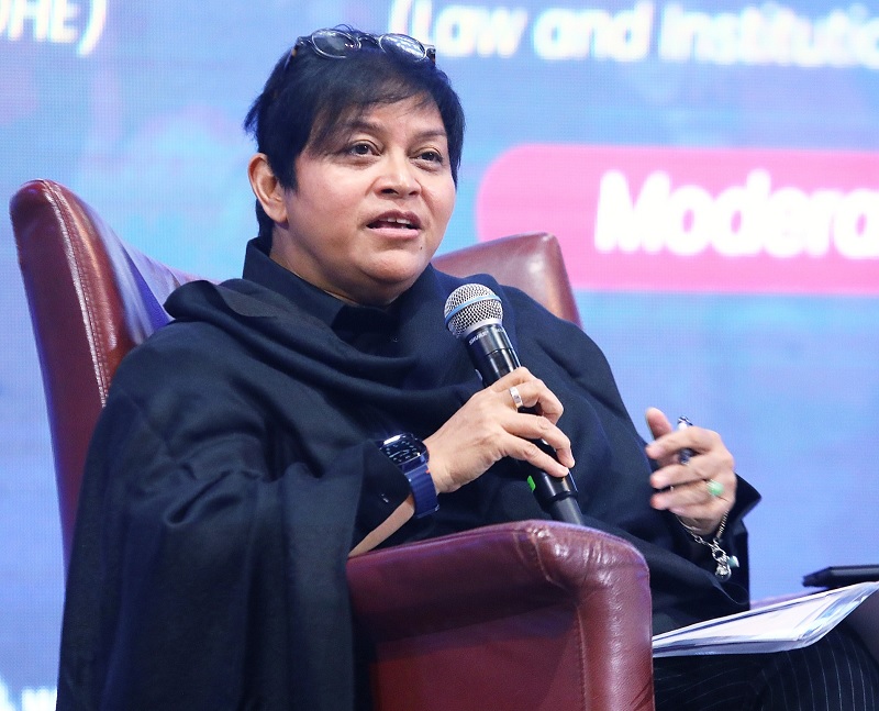 校园轮奸案|视频|阿莎丽娜：警方会依法调查 “勿以为未成年可免刑责”