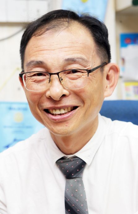 校方家长齐把关 流感来袭学校加强防范