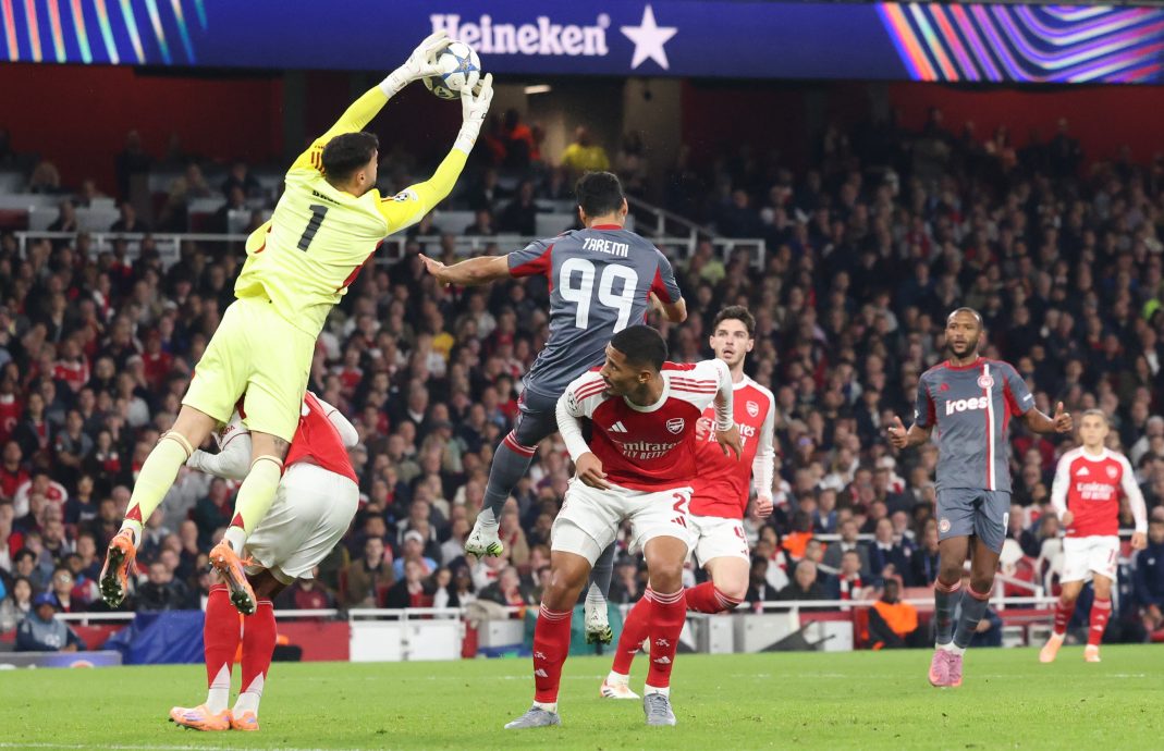 欧冠杯| 本赛季第6场零封对手  阿申纳防守滴水不漏