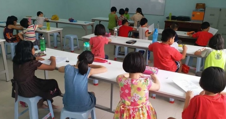 母亲自曝4孩补习费近4000 网民炸锅：可供双层排屋了！