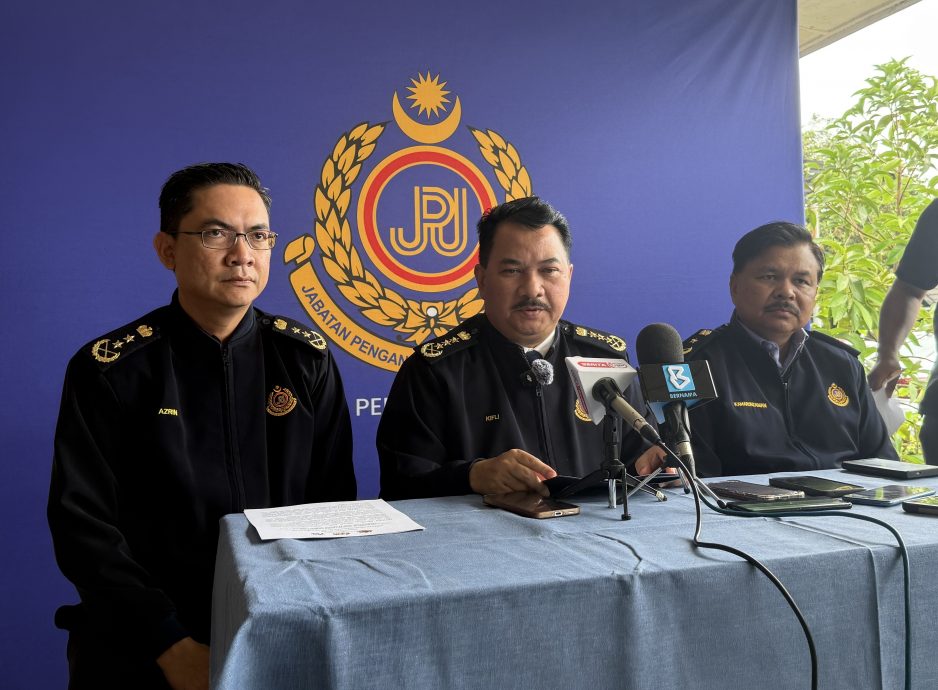 激励讲师一车两牌被捕/3图