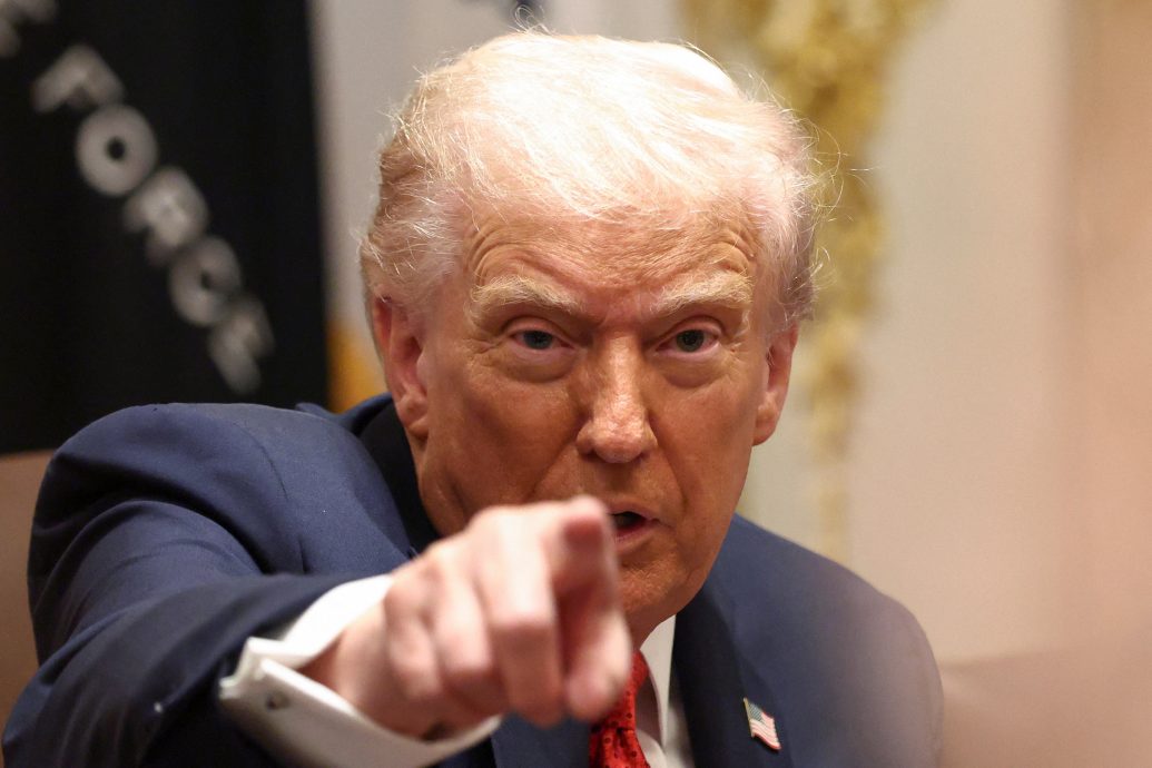 特朗普警告哈马斯若违反停火协议 “将被铲除”