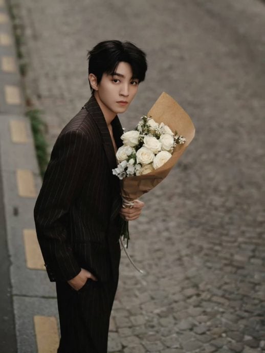 王俊凯P图乌龙变“灵异照”　网民笑翻：中秋彩蛋？