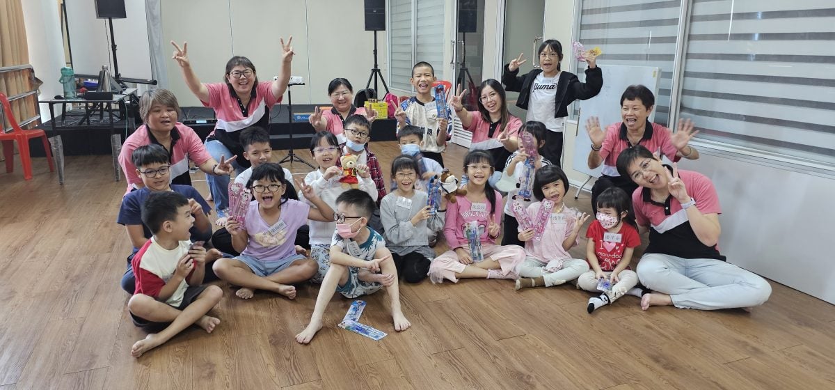 用绘本教孩子面对霸凌 森华堂辅导中心办“不当沉默者”活动