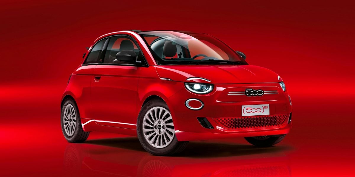 疑拉手掣按错电动窗按钮 女子遭夹颈窒息惨死