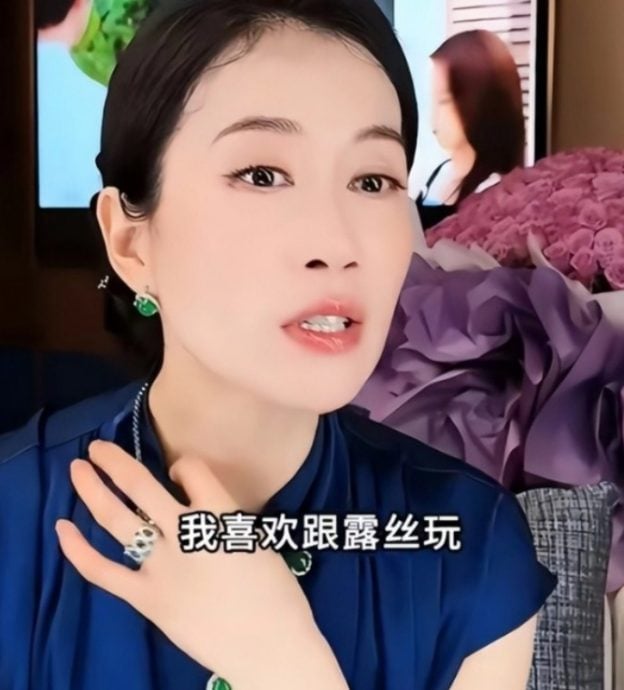 直夸“媳妇”赵露思真性情 温峥嵘疑暗讽虞书欣做作