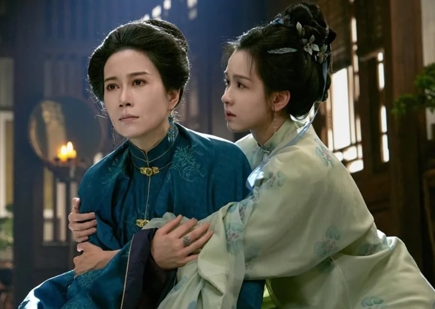 直夸“媳妇”赵露思真性情 温峥嵘疑暗讽虞书欣做作