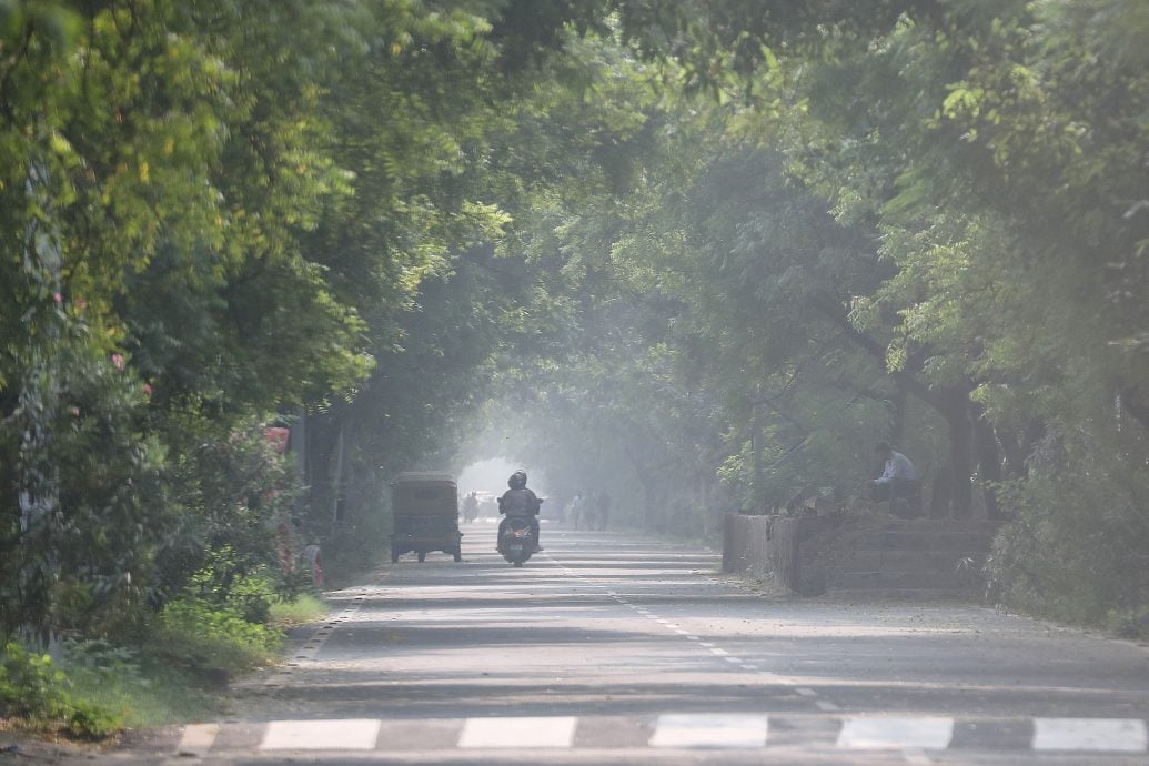 看世界 印度放宽爆竹禁令庆屠秋节 首都PM2.5浓度超世卫安全标准逾16倍