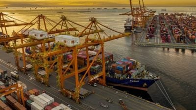 放射性货物滞马尼拉湾  印尼菲律宾相互推诿