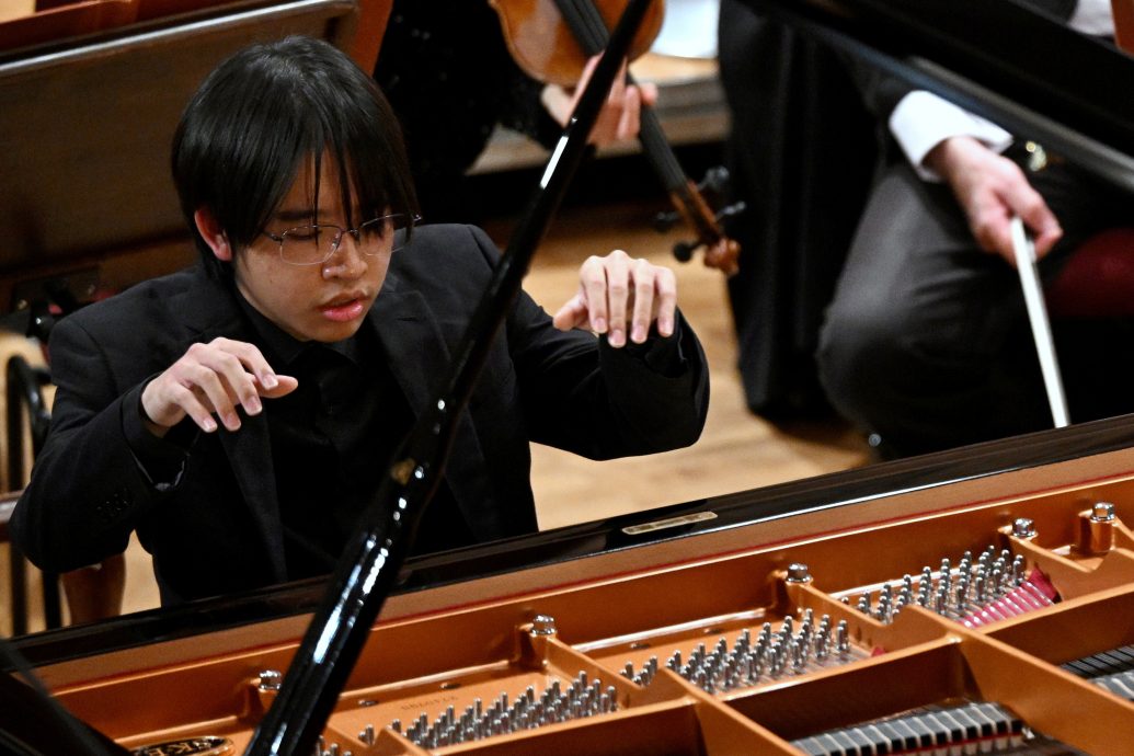 给全国用 萧邦钢琴大赛大马王文升获第5名佳绩缔造历史 华人包办前三甲