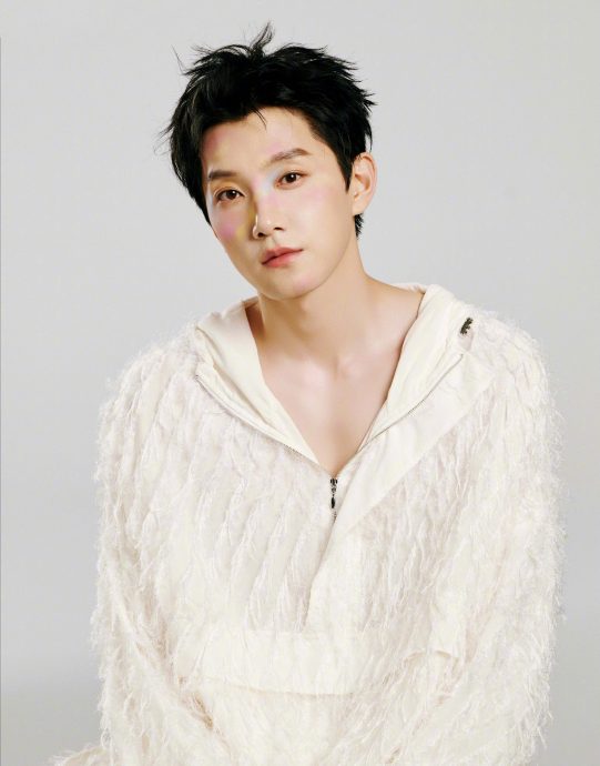 网截图疑范世锜贴文 突认杀了于朦胧秒删