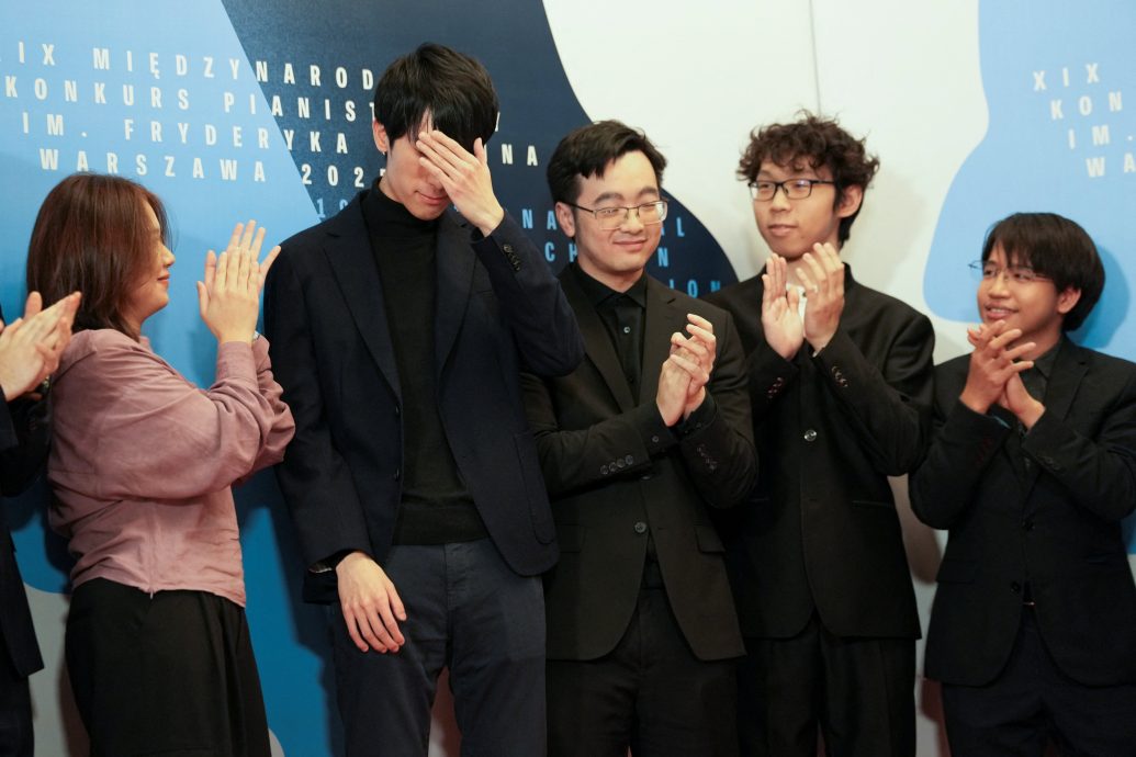 美华裔陆逸轩夺萧邦钢琴大赛冠军 大马王文升第五