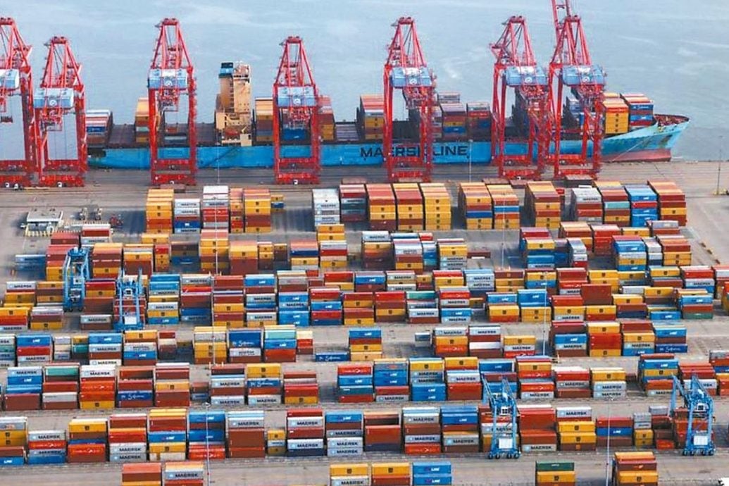 美国反对全球海运碳税 警告将制裁支持国家