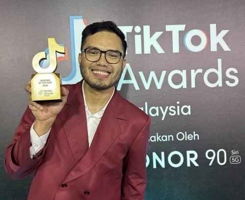 老千冒充本地企业家借钱 网调侃“才200？连名字都拼错”