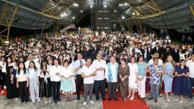 胡荣华:培南华中去年SPM成绩创校史 今年目标26考生全A