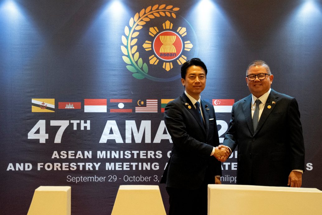 自民党总裁选举倒数|小泉访菲律宾展示“公务优先”成绩单 争取支持