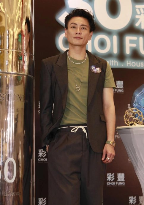 自爆富家女邀共进晚餐 黄宗泽被开价近3亿当婿