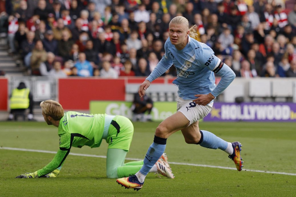 英超|率曼市一脚射落蜜蜂  哈兰德延续魔人神话