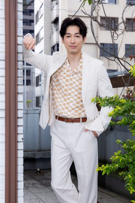 藤冈靛宣布离婚 与印尼籍妻子各走各路