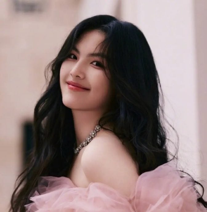 蛐蛐周也遭粉丝讨伐 李湘删微博重发不道歉