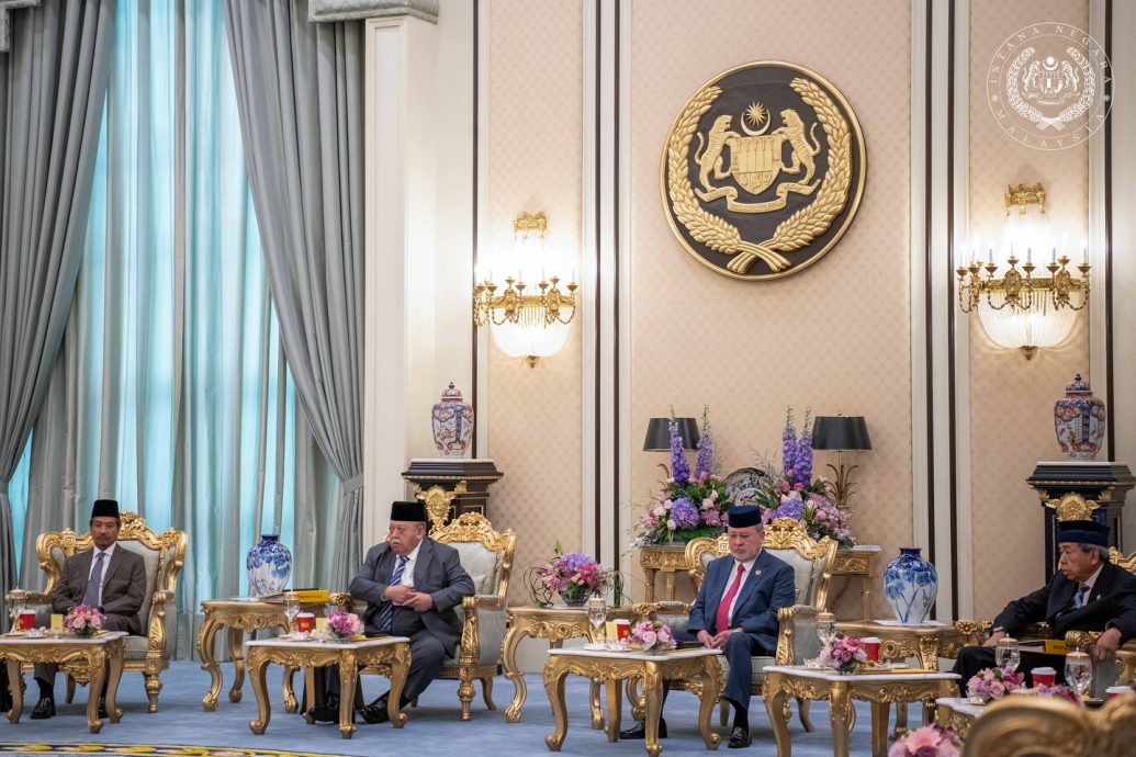 补图//元首出席统治者会前会 明起召开第270届统治者理事会