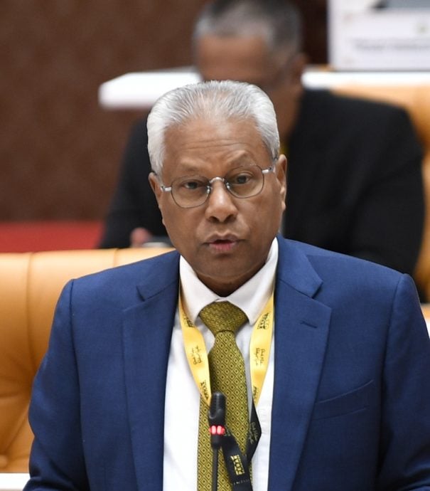 西华尼申:明年1月1日生效 霹禁发电子烟销售执照