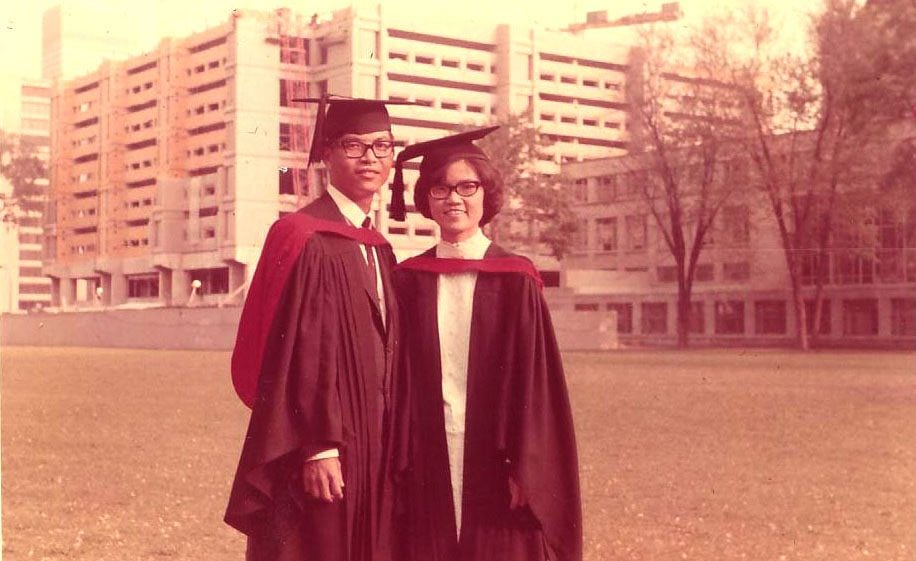 视频 | 13日见报/暖势力∕黄丽绥奉献拉曼36载 筑起教育精神丰碑