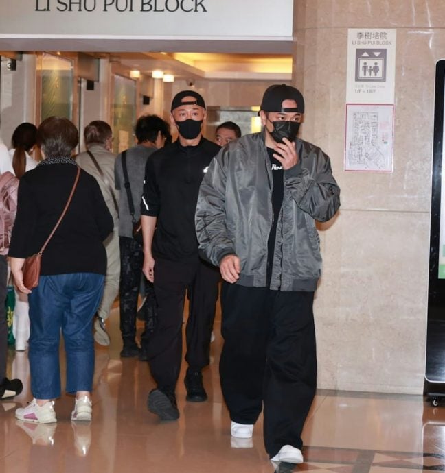 许绍雄病危｜吴卓羲摇头示意未苏醒　双手合十盼吉人天相