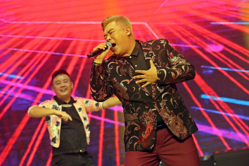 请签发(大北马)吉华二校义演。