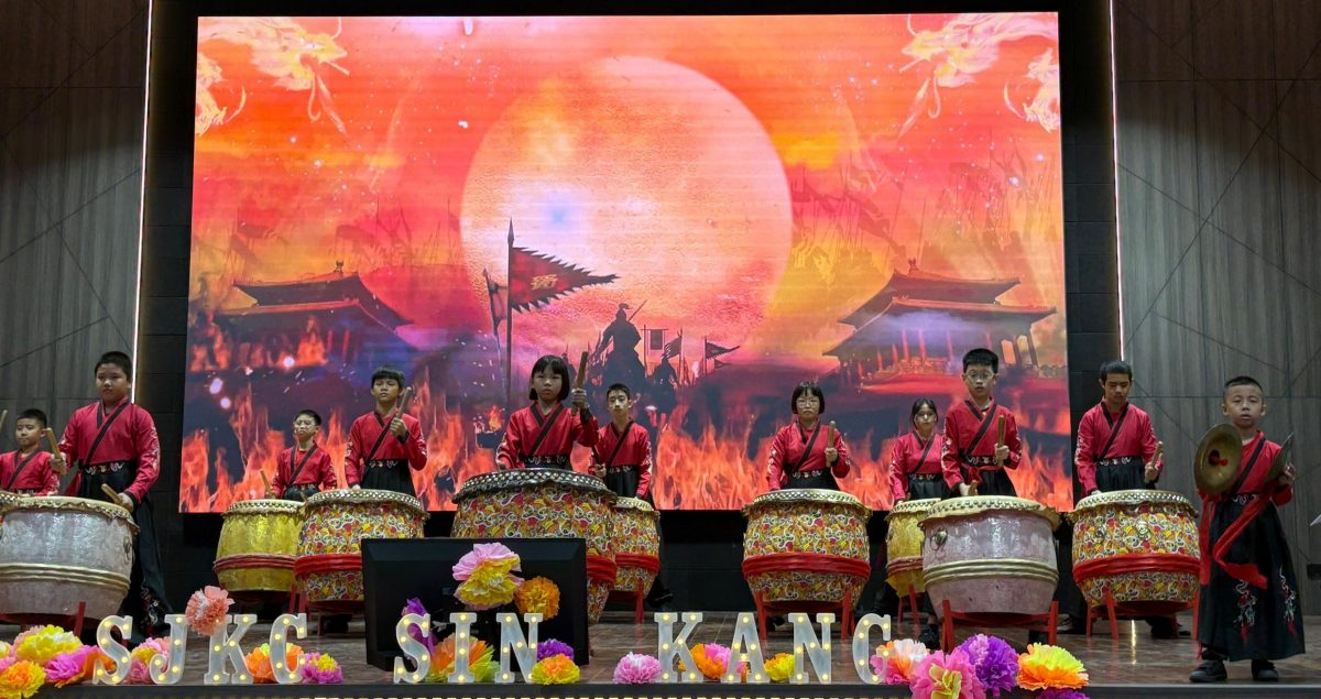 请签发(大北马)新江小学焕然一新 电梯、LED屏幕与礼堂提升设施全面启用