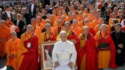 中华人间佛教联总访梵蒂冈 | 代表团与教宗交流  实践“佛教走向世界”