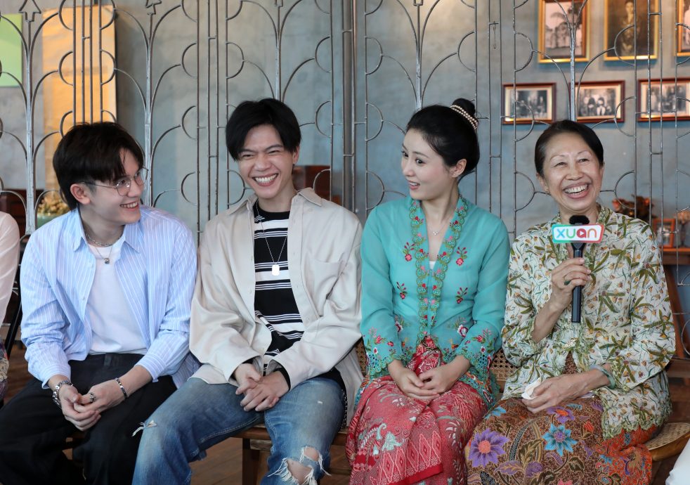 逆袭吧小娘惹|盛天俊恶搞姚有虞 蔡宝珠急挺身纠正