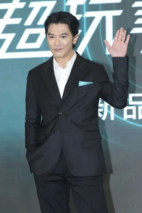 邱泽当爸后首露面 羞认变声娃娃音遭妻亏