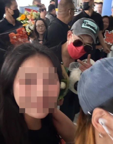 郭富城疲态现身成都 未报喜提起三宝出世