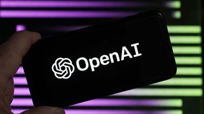 黄子伦 | 当AI成了新石油，OpenAI能否撑起自己的帝国？