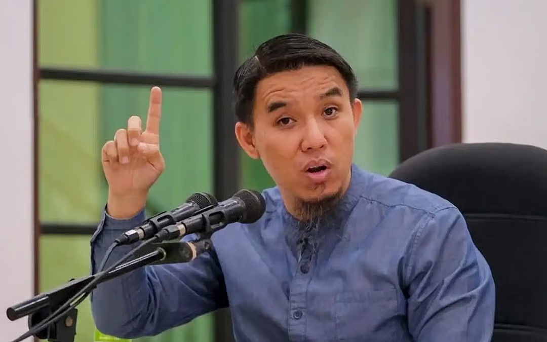 里程碑判决！传授未成年改教侵犯宪法权利 高庭：父母可起诉黄伟雄！