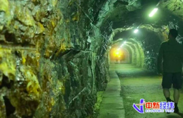 金价高企 中国多地推“金矿游”走红 30元体验淘金还能带走!