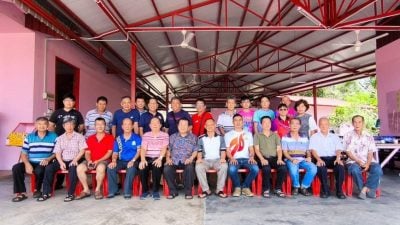 金马士首次办大型中医义诊 5名医师齐聚为民把脉治病